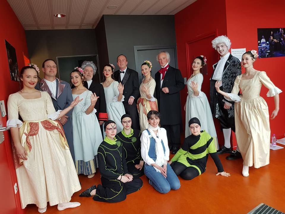 danseurs de Florensa en costume